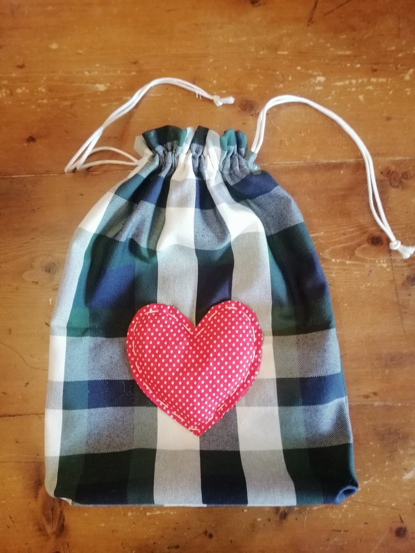 Tutorial sacchetto con laccetti