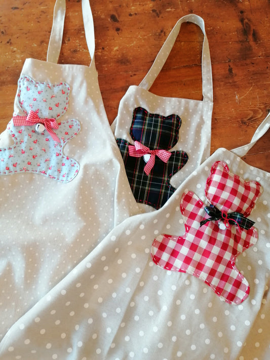 Tutorial grembiule con orsetto/casetta/mela